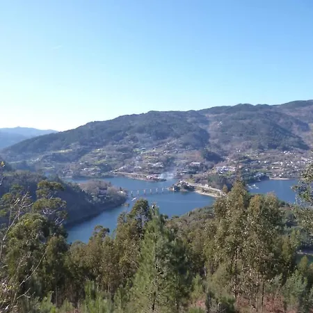 Villa Casas Guimbras Gerês