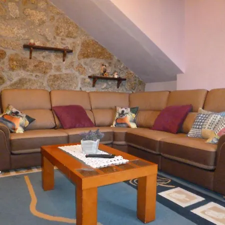 Casas Guimbras 别墅 吉尔斯