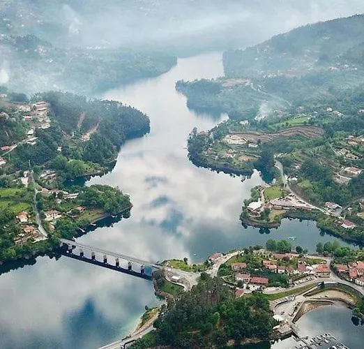 Casas Guimbras 빌라 제어스