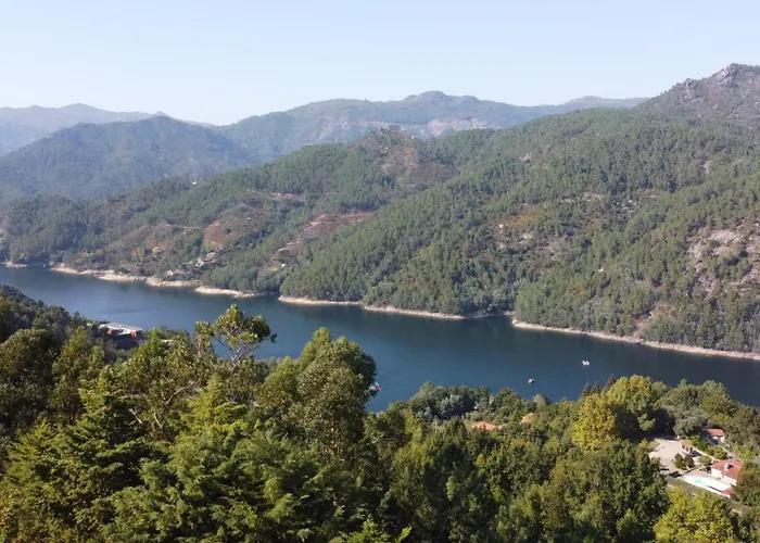 빌라 Casas Guimbras *